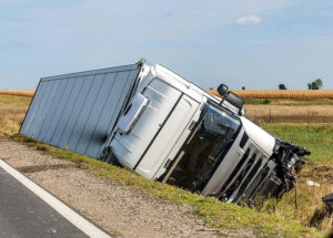 how can truck accident lawyer help me